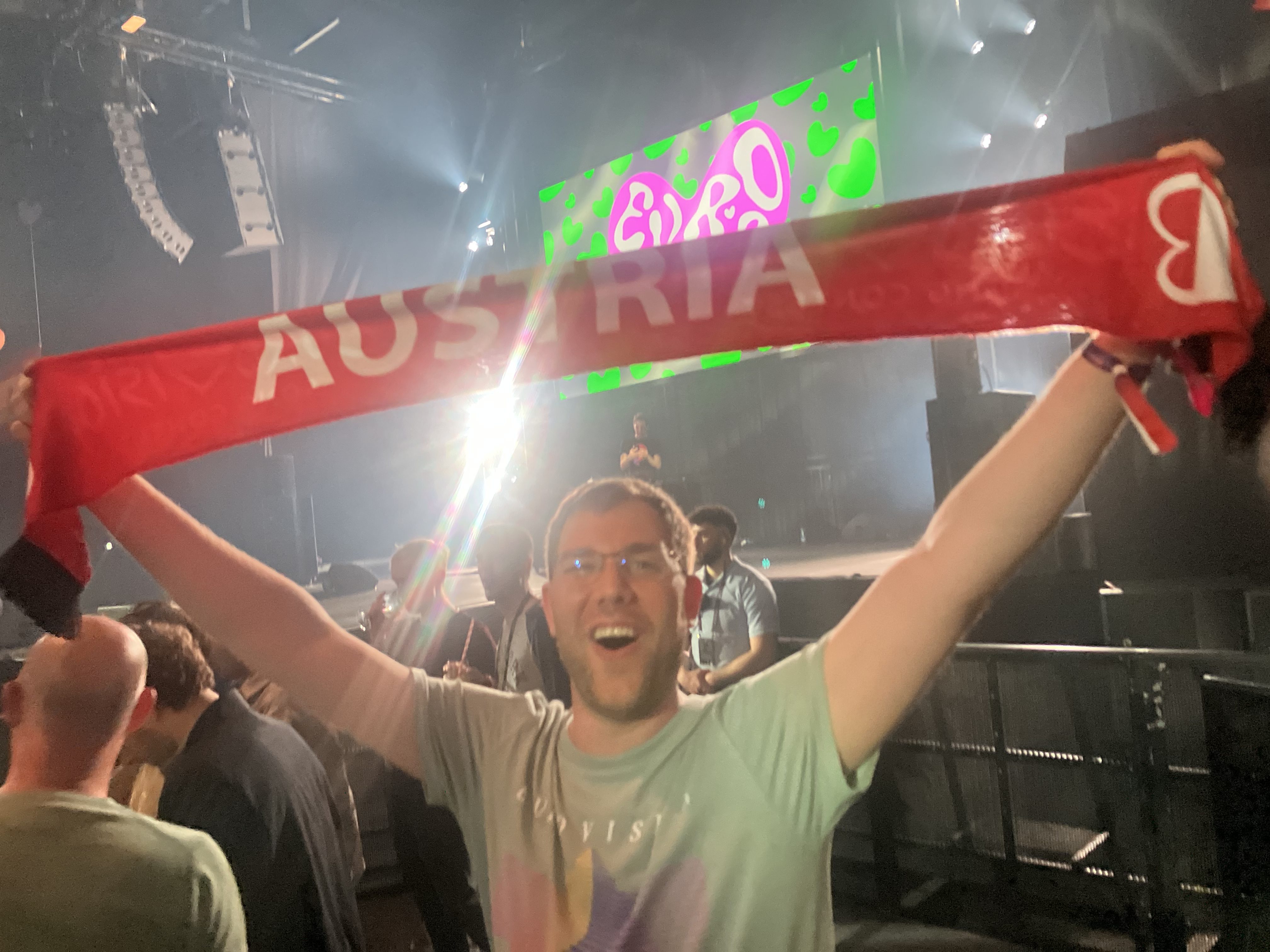 Wien oder Innsbruck als Gastgeberstadt? ESC kompakt LIVE am 7. August 2025 um 19:30 Uhr