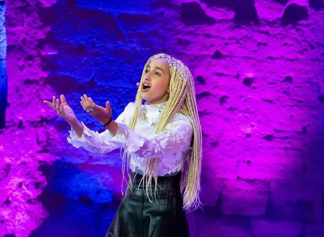 Medien vermelden Sängerin Monroe als Frankreichs ESC-Act für 2026