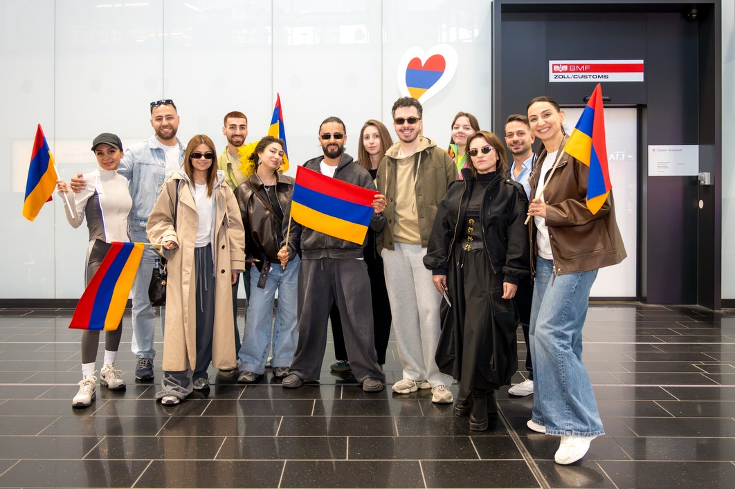 Erste Probe beim ESC 2026: Armenien: SIMÓN mit „Paloma Rumba“