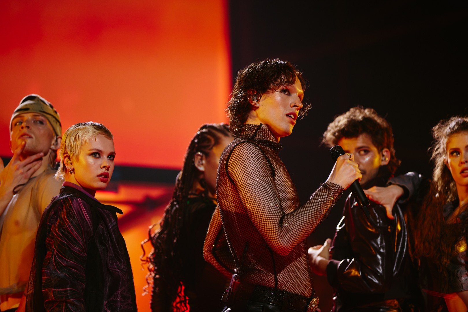 Nach dem ESC: Søren Torpegaard Lund veröffentlicht englische Version seines ESC-Beitrags mit Berliner Duo twocolors