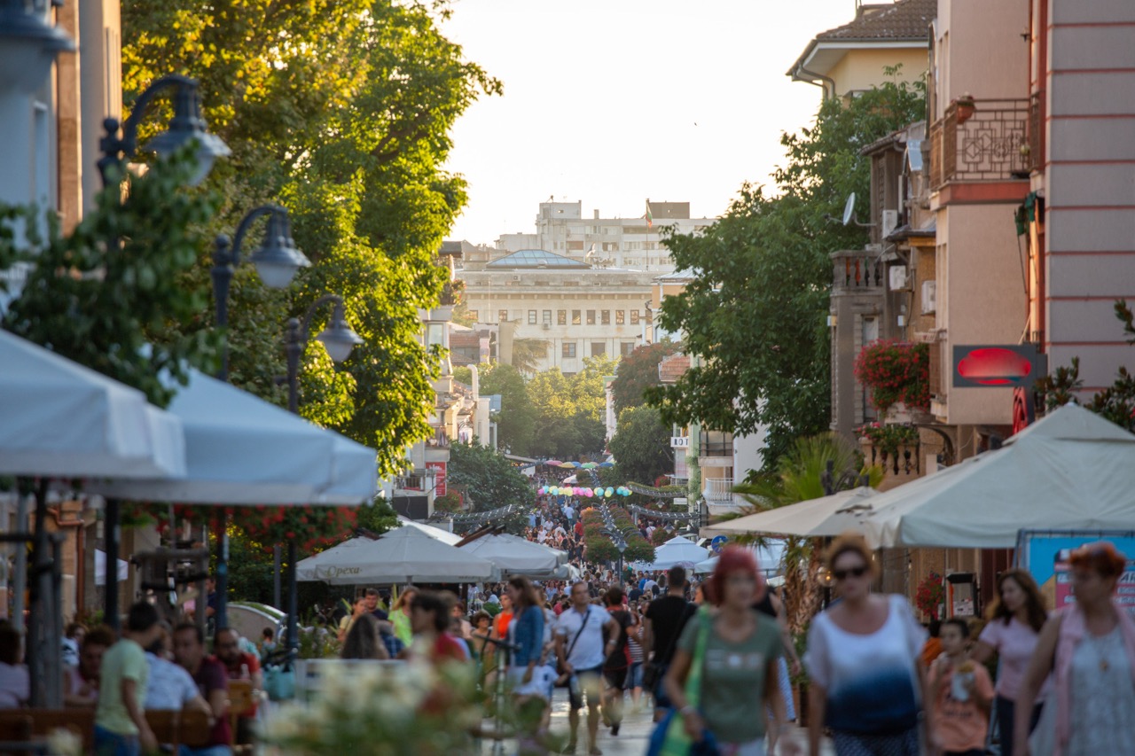 Eurovision 2027 in Burgas: Was über Locations, Arena-Umbau und den Flughafen-Deal mit Istanbul bekannt ist